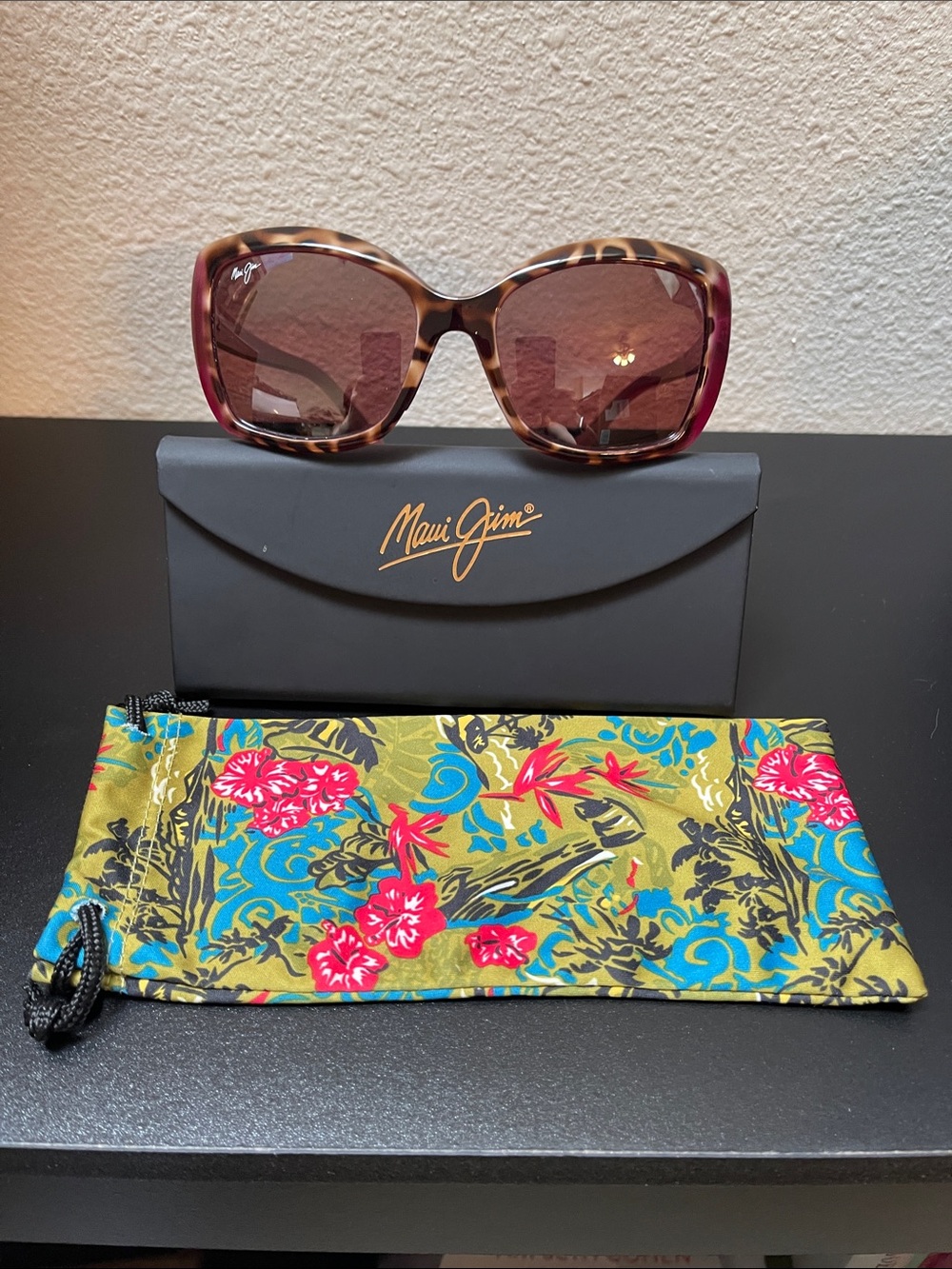 Maui Jim Orchid Raspberry PolarizedPlus2 Rectangular Sunglasses & Cases